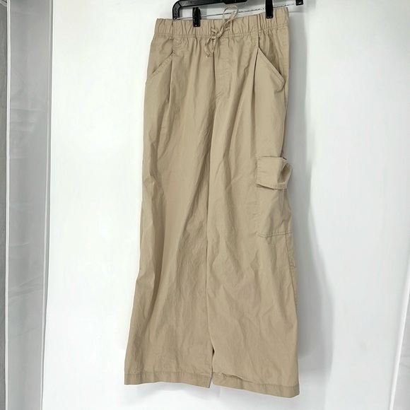 Zara EUC women’s small wide leg cargo pants - Picture 1 of 7